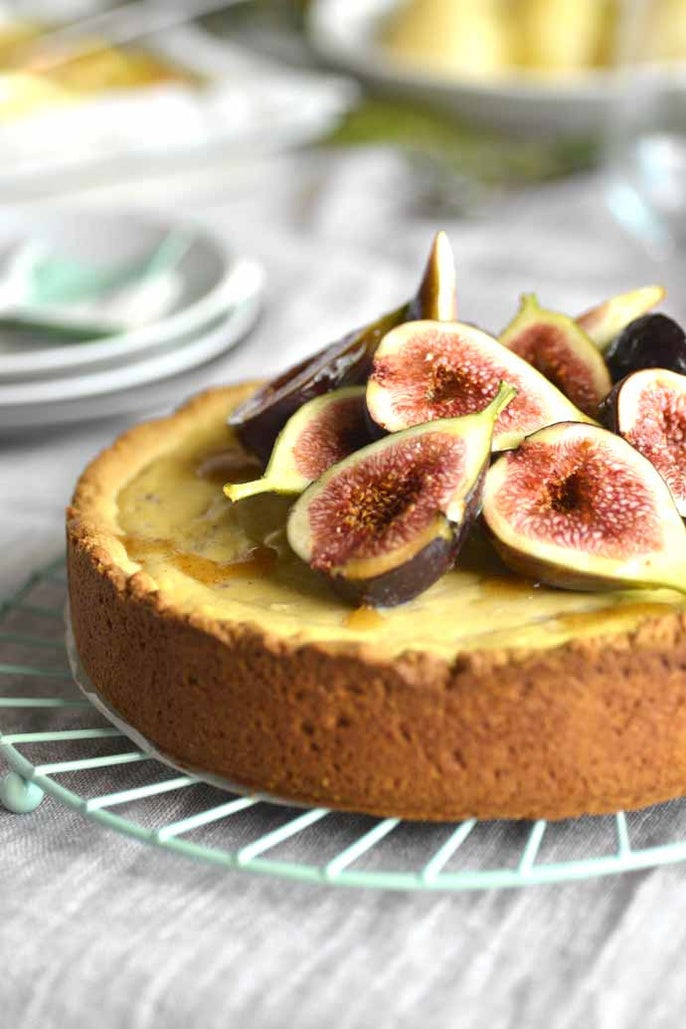 Fig and Cinnamon Ricotta Cheesecake